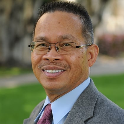 a man in a suit and tie