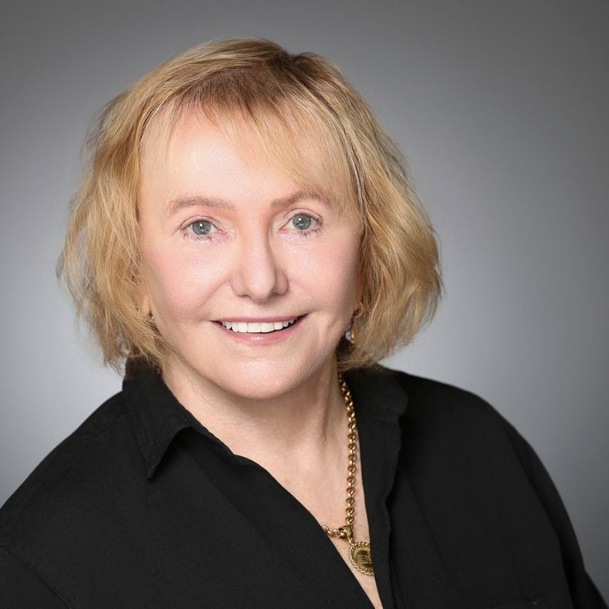 a woman in a black shirt