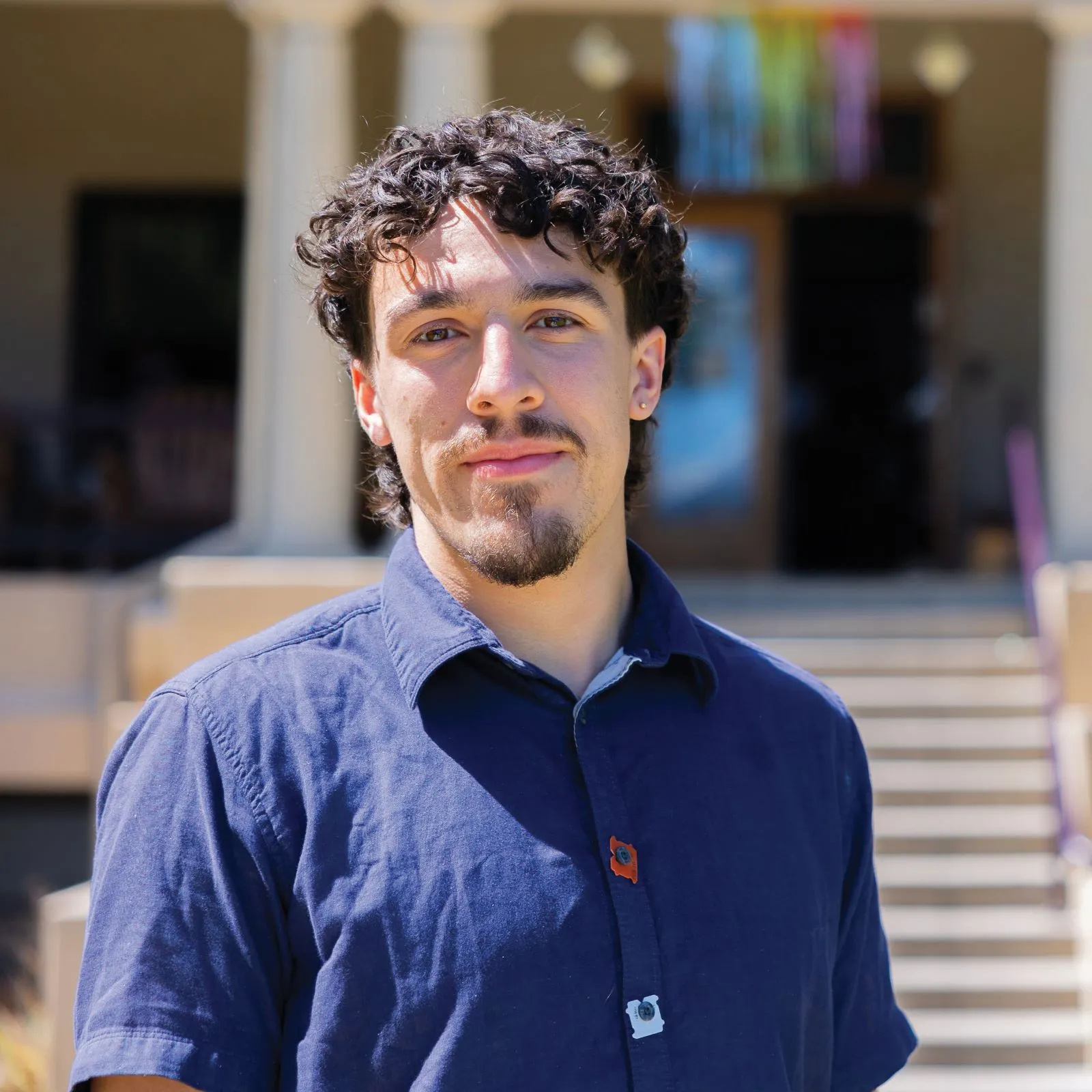 JohnstonStudent-AndriesCastellano-1600x1600