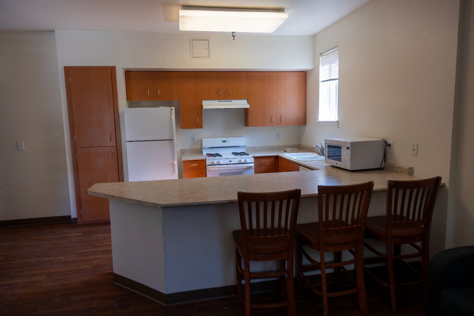 778A0943-Enhanced-NR