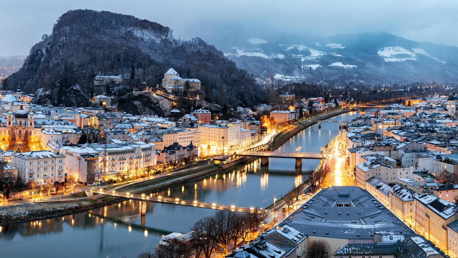 Aerial image of the UofR campus at Salzburg, Austria.