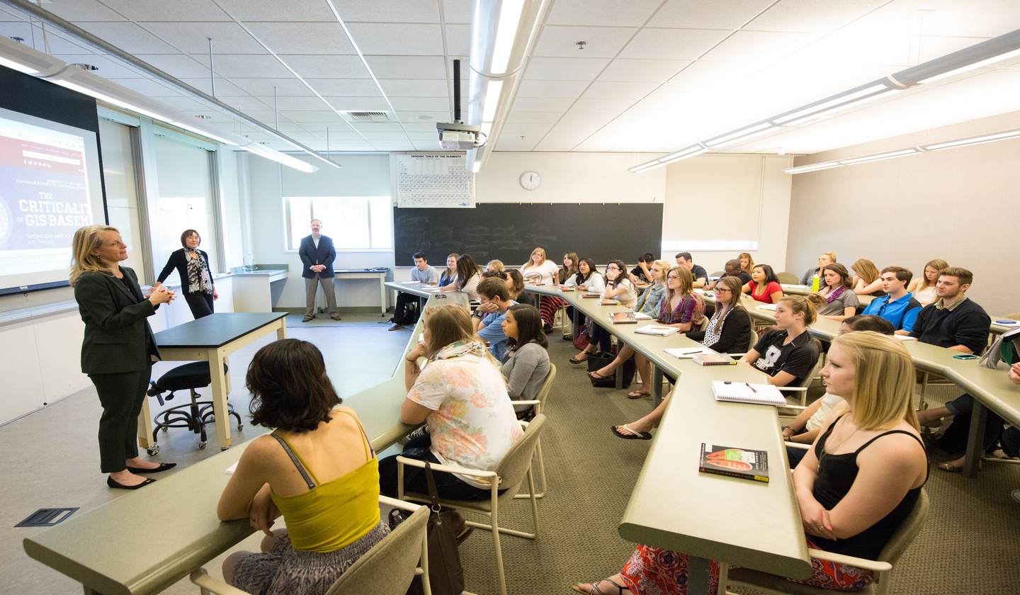 RS21842_019_PiperKerman2015_WV-original