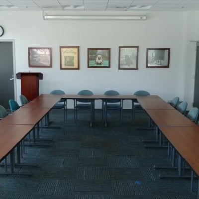 bulldog-room-400x400