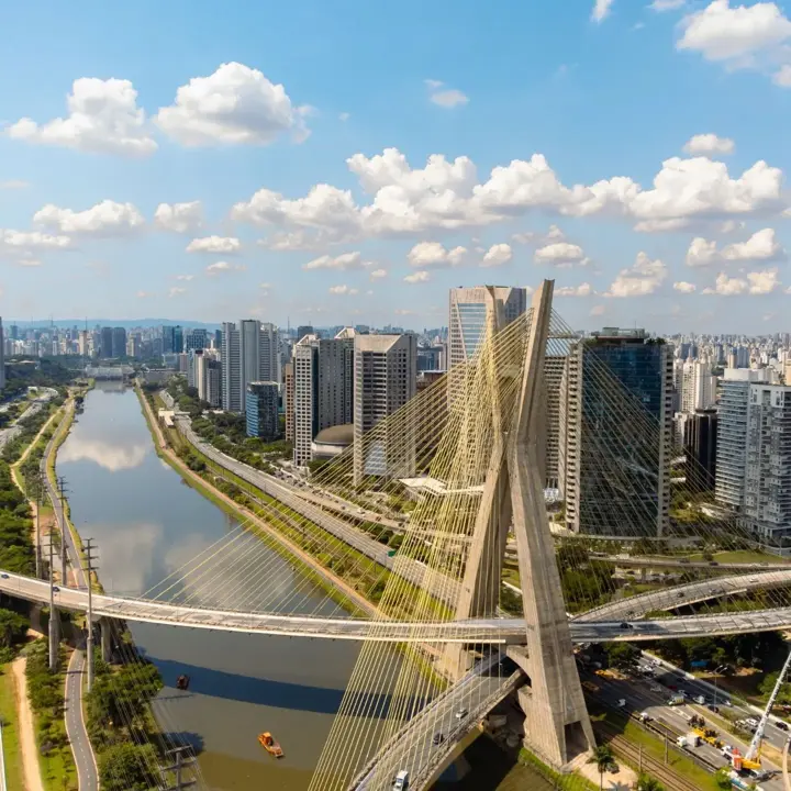 Media - São Paulo Brazil