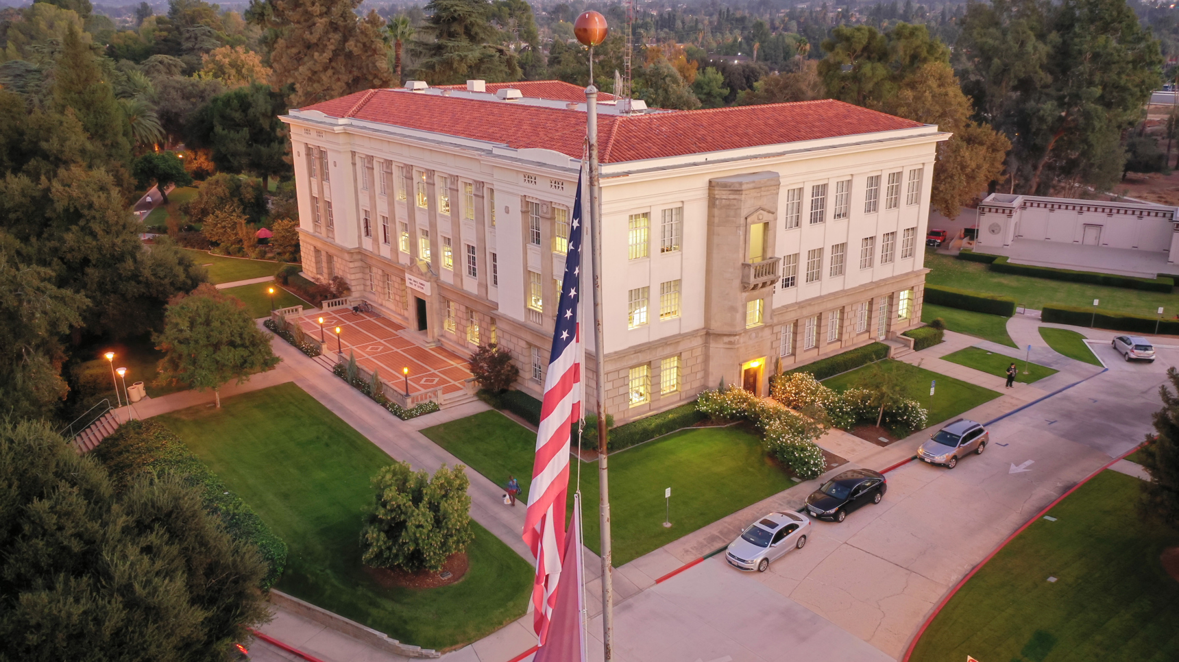 006_Flag and Admin building for Veterans Day_20181105_SC