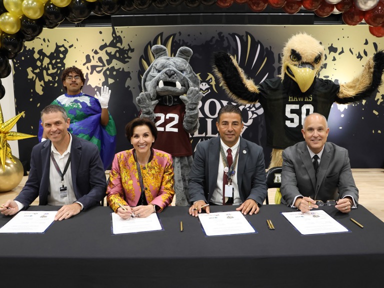 AV Esri signing ceremony 2025
