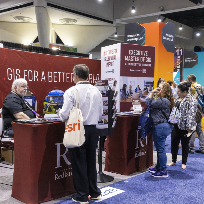 2024 ESRI-Conference-FP-0532