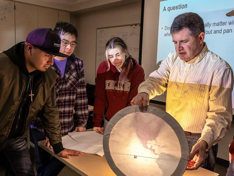 media-row---undergraduate-gis-program (1)